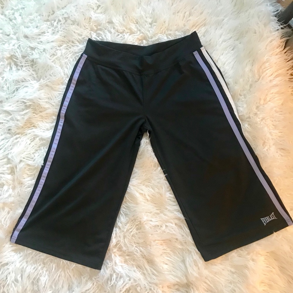 Black Everlast Cropped Wide Leg Workout Capris